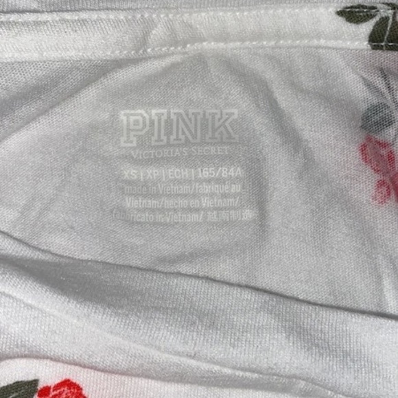 Victoria’s Secret lightweight 🌹🌹long sleeve pullover shirt tee top xs - Picture 5 of 6